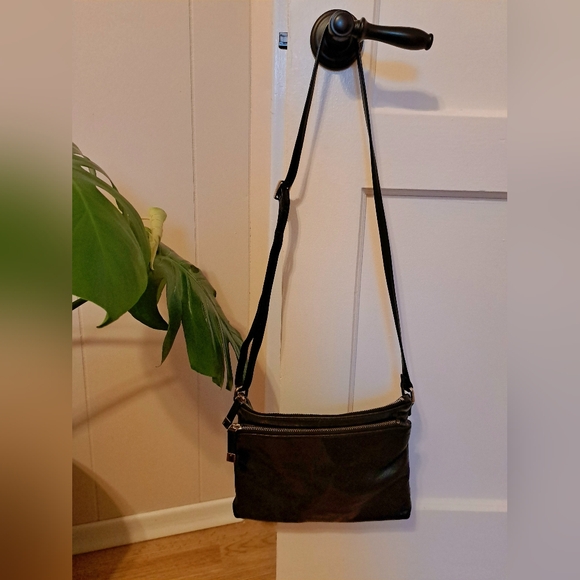 Margot Crossbody Handbag - Picture 3 of 9